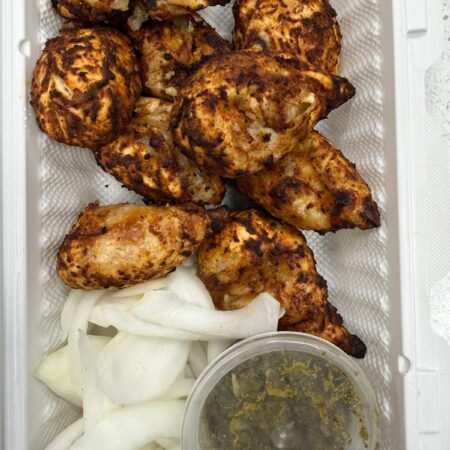 TANDOORI MOMO TIKKA 10PCS